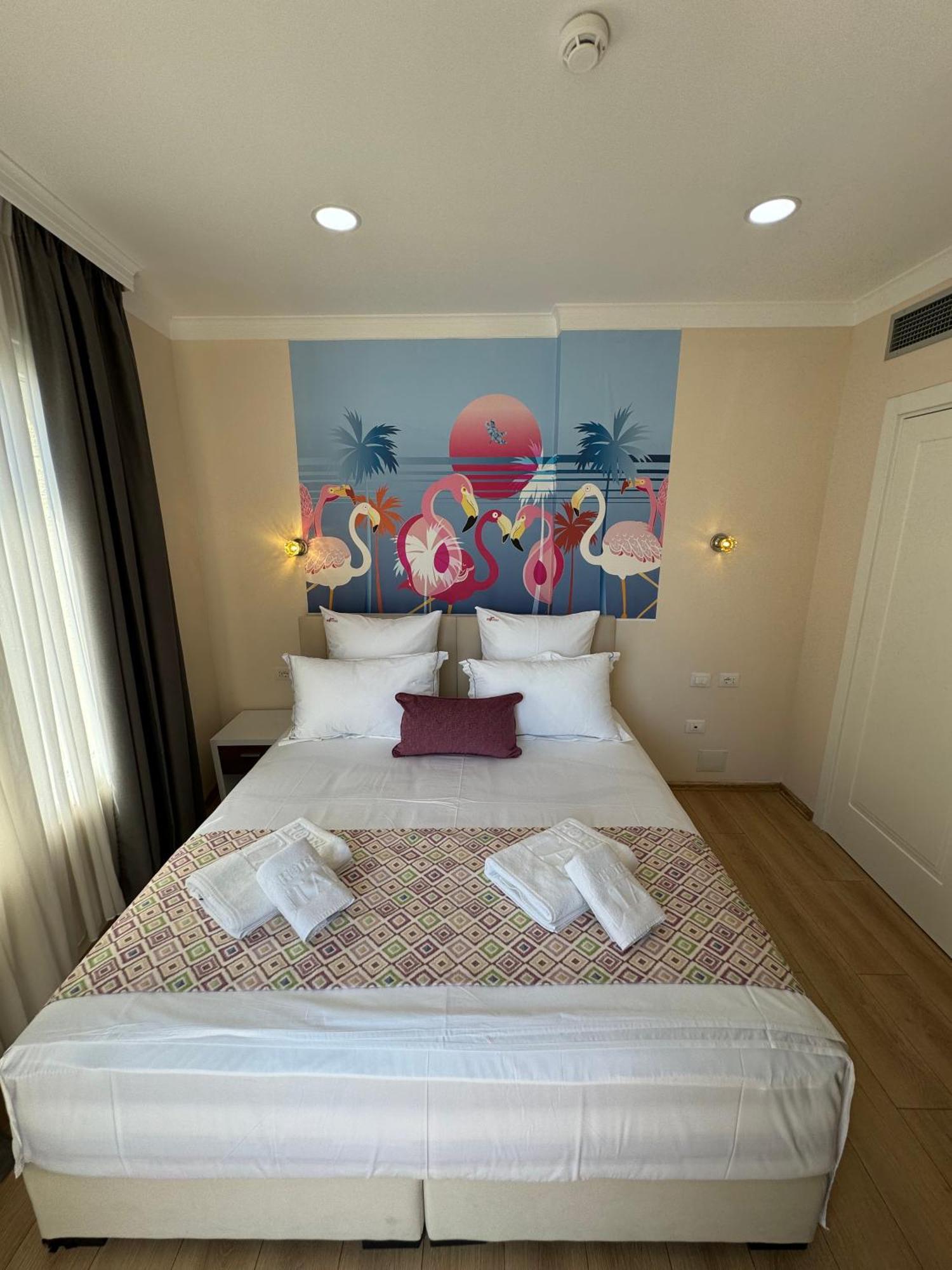 Hotel Britania Vlorë Kamer foto