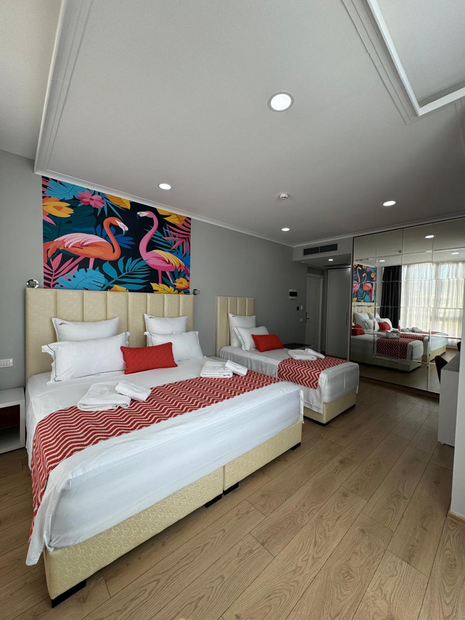 Hotel Britania Vlorë Kamer foto