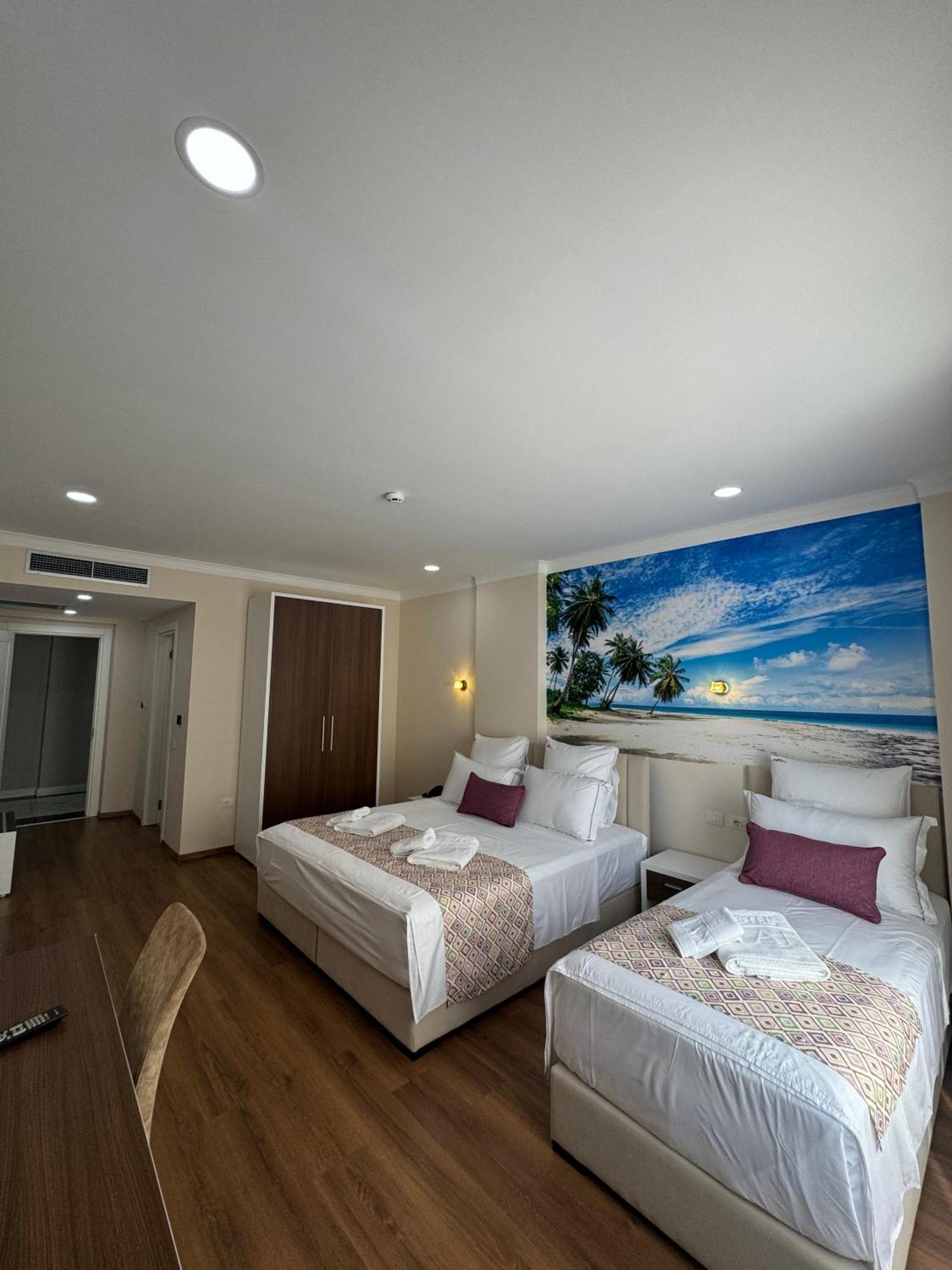Hotel Britania Vlorë Kamer foto