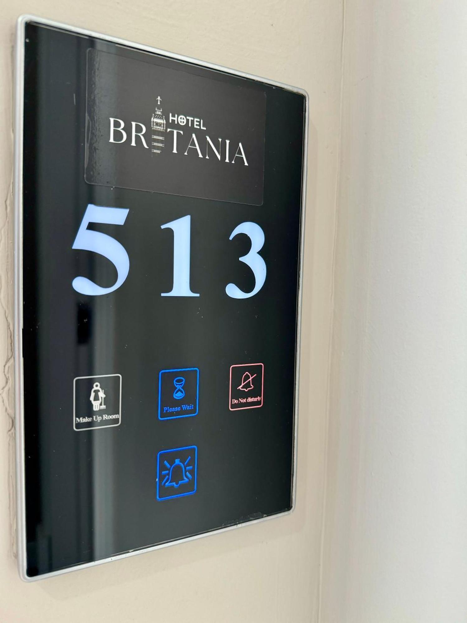 Hotel Britania Vlorë Buitenkant foto